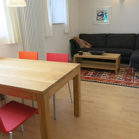 Zentrales 2-Zimmer Apartment テュービンゲン 部屋 写真